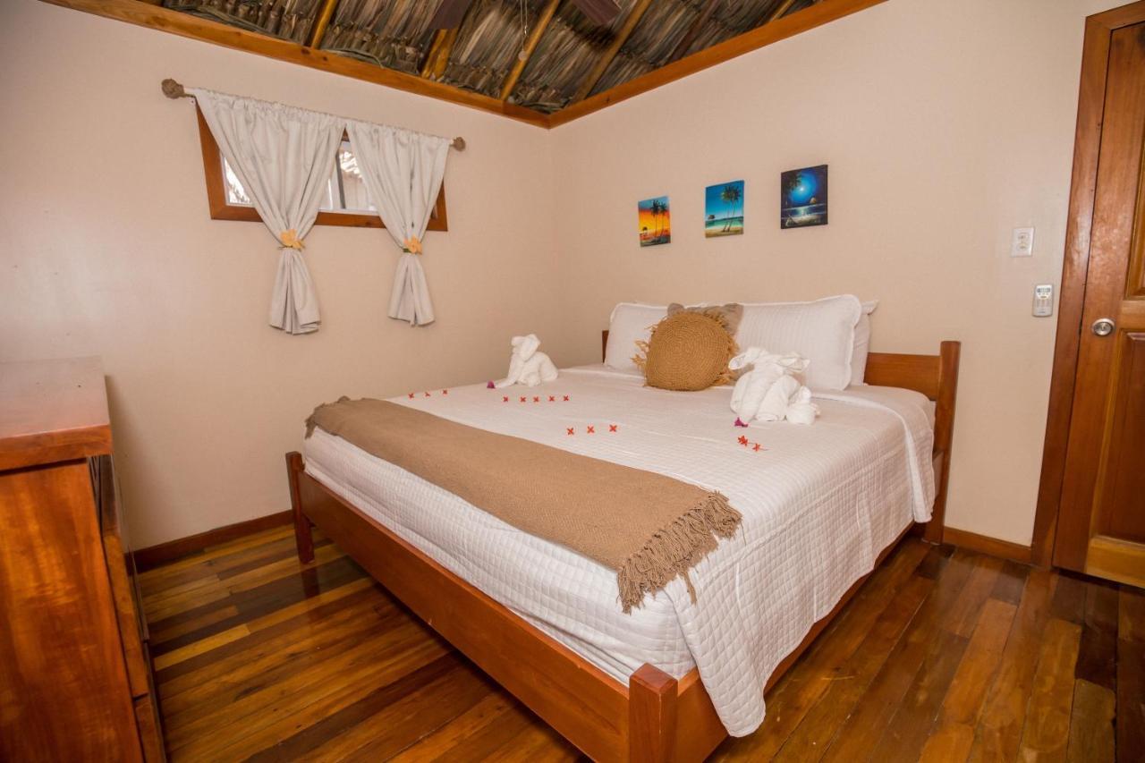 Hidden Jewel Boutique Hotel San Pedro  Exterior photo